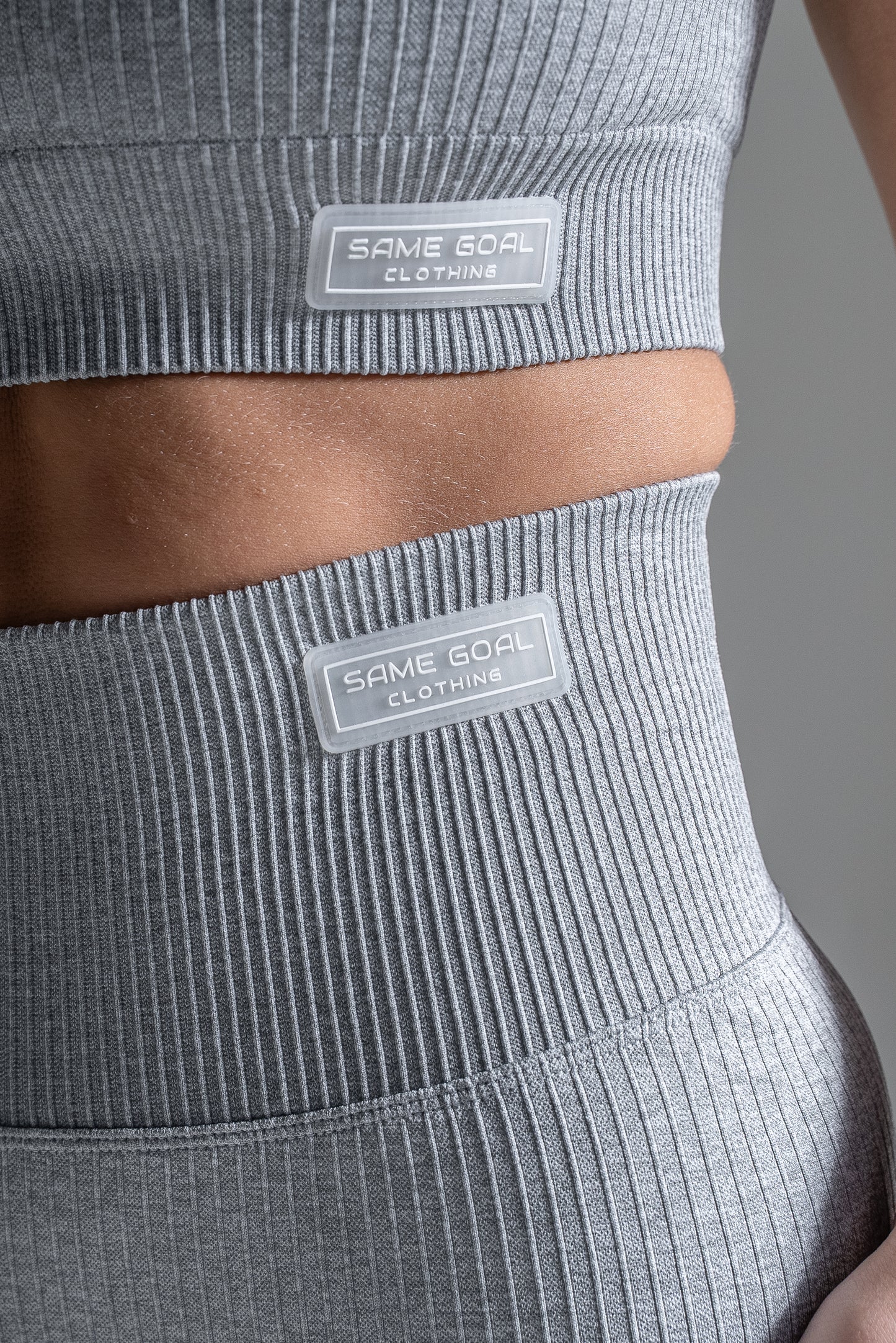 Wave seamless bra vaaleanharmaa