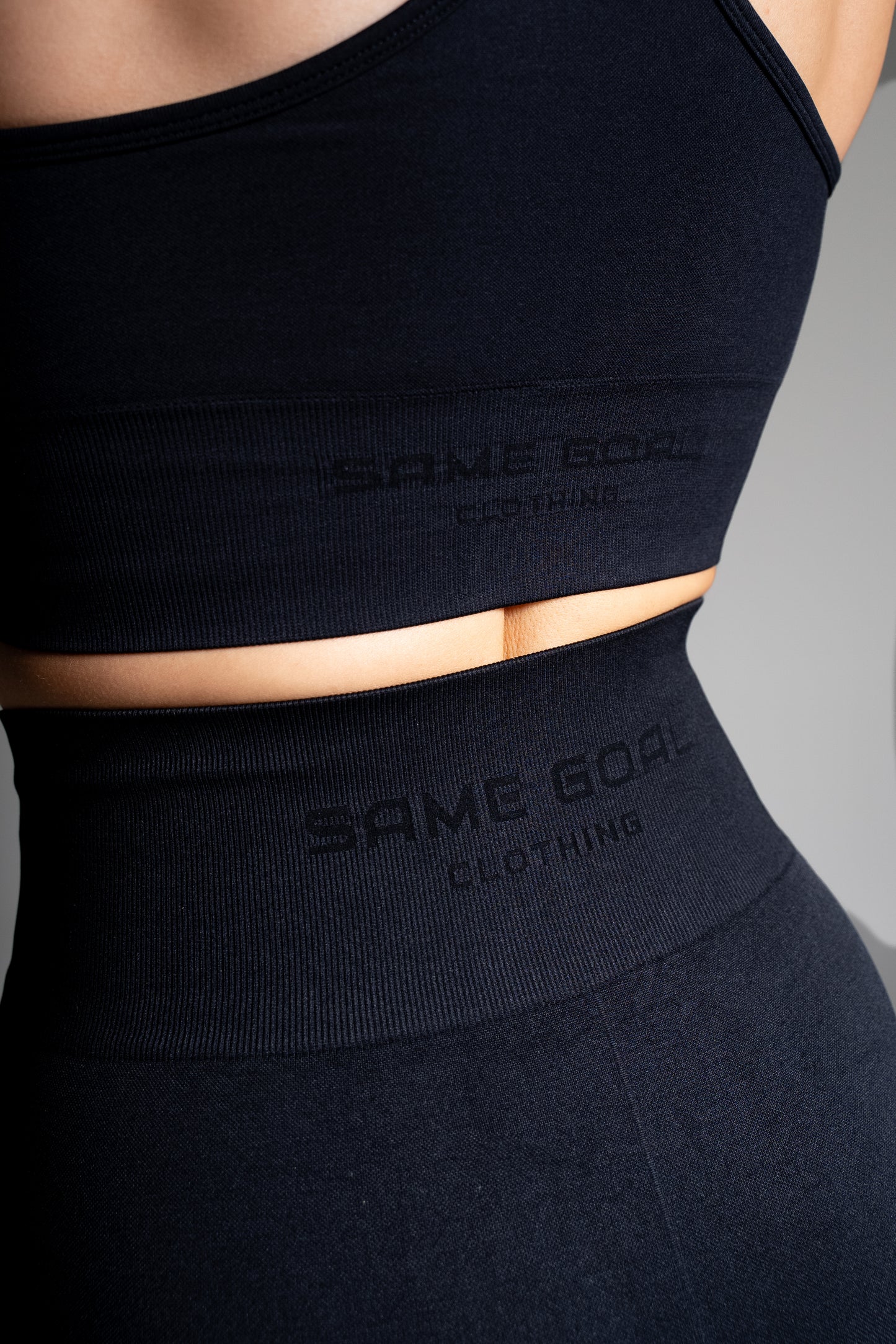 Sport seamless bra musta