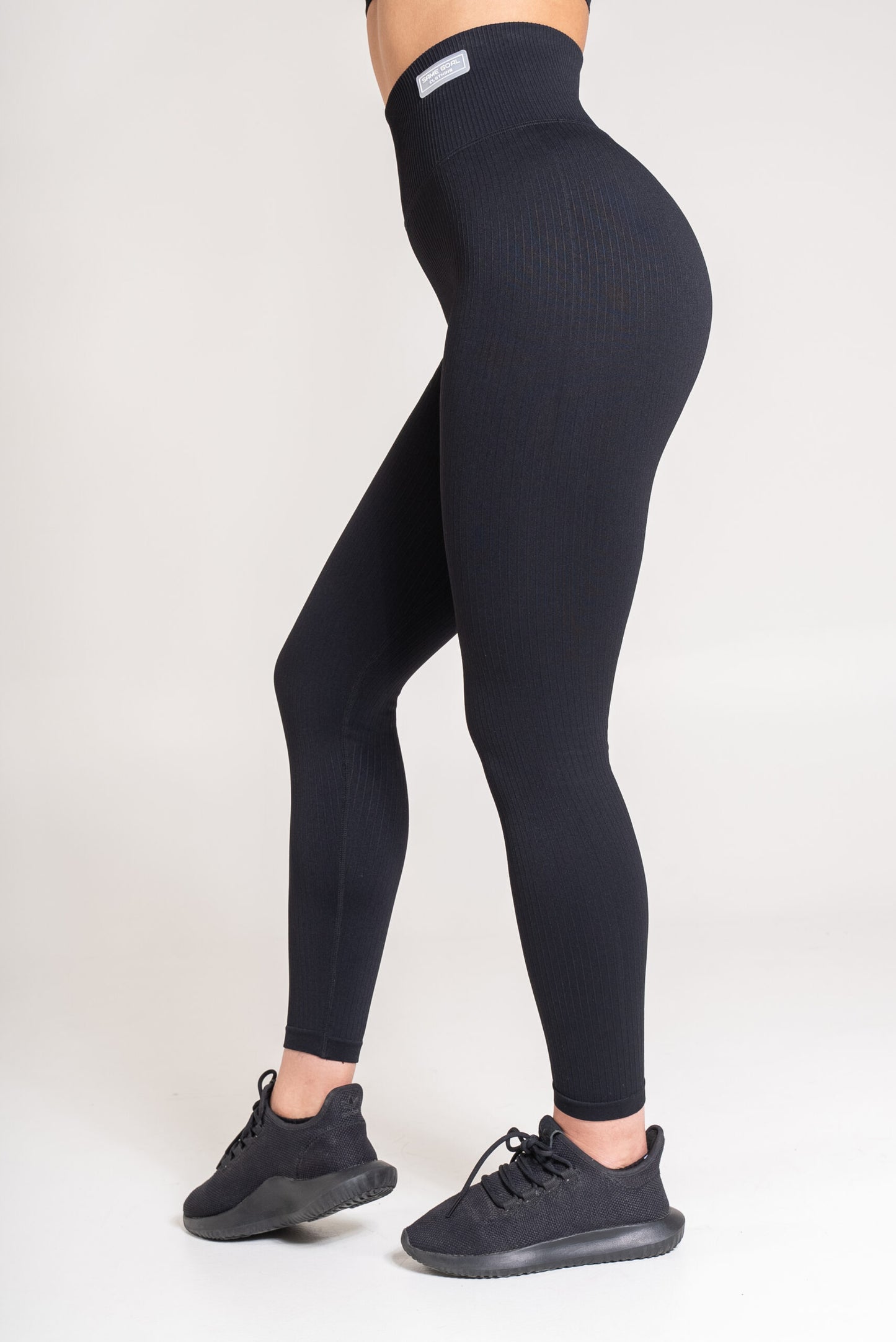 Wave seamless trikoo musta